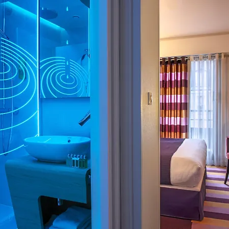Urban Hive 4*